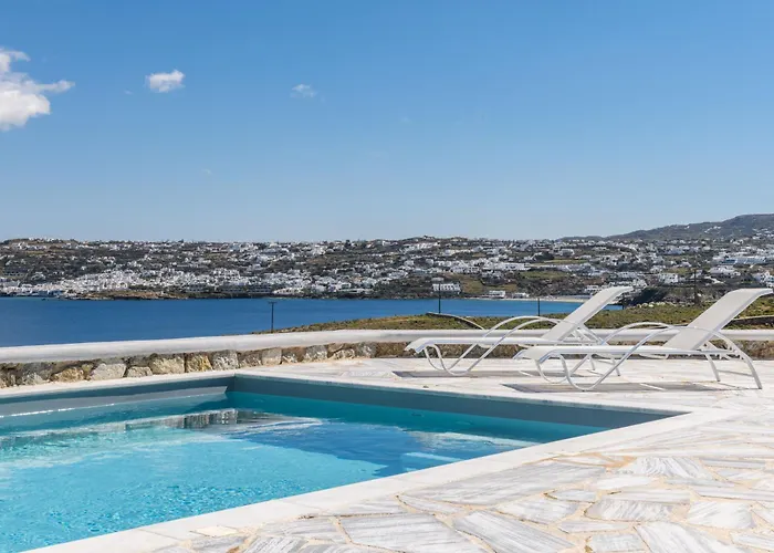 Lunar * Glastros (Mykonos)