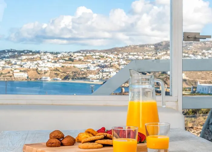 Lunar * Glastros (Mykonos)