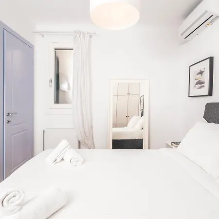 Holiday home Lunar Glastros (Mykonos)