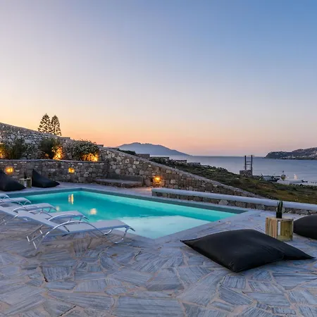 Lunar בית נופש *