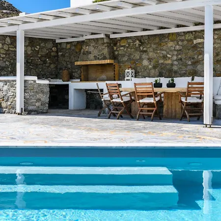 Lunar Tatil Evi Glastros (Mykonos)